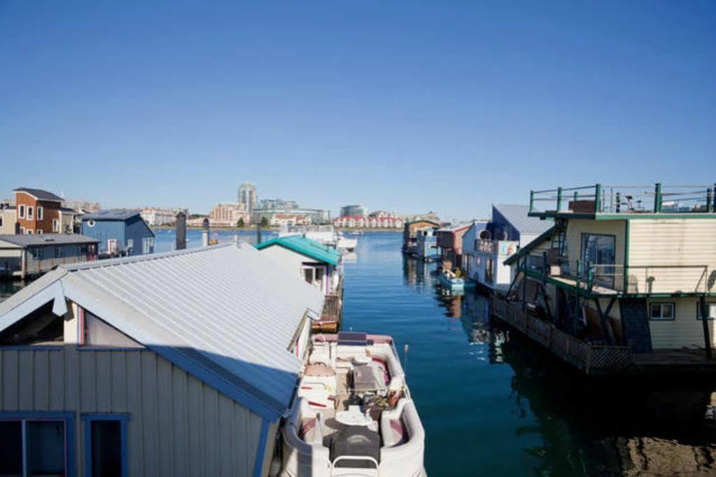 Fisherman'S Wharf Bed & Breakfast วิกตอเรีย ภายนอก รูปภาพ